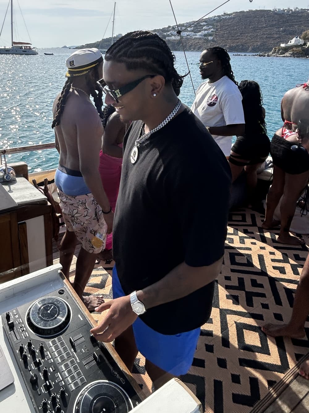 Круиз для мальчишника