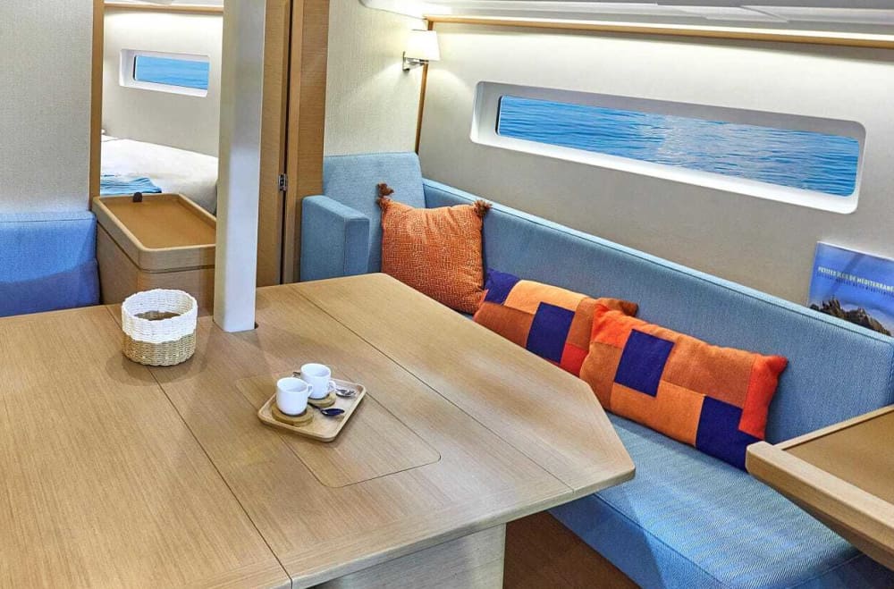 The rhythm of Dubrovnik: Unforgettable moments on a sailboat