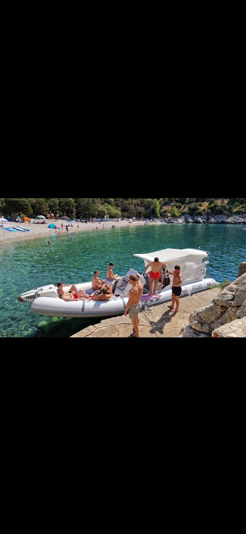 Desfrute de 7h30 em uma lancha em Hvar.