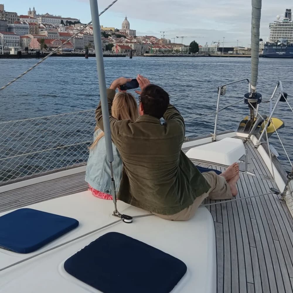 Leggende di Lisbona via mare: crociera storica di 2 ore