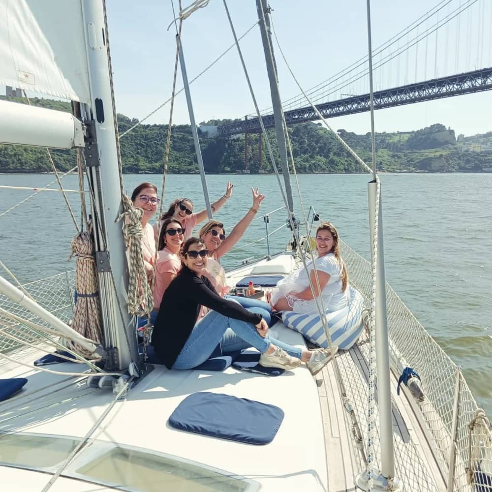 L'ora d'oro sul Tago: crociera al tramonto a Lisbona