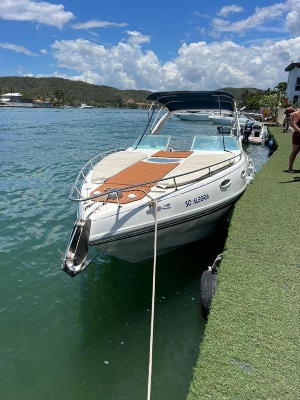 Découvrez Cabo Frio en bateau à moteur pendant 7 heures