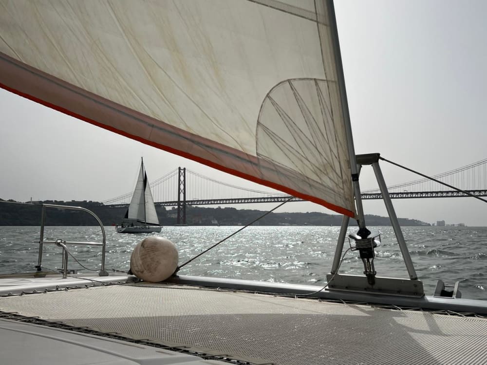 Sail the Tagus River Exclusively - Private Charter from 2 to 8 hours