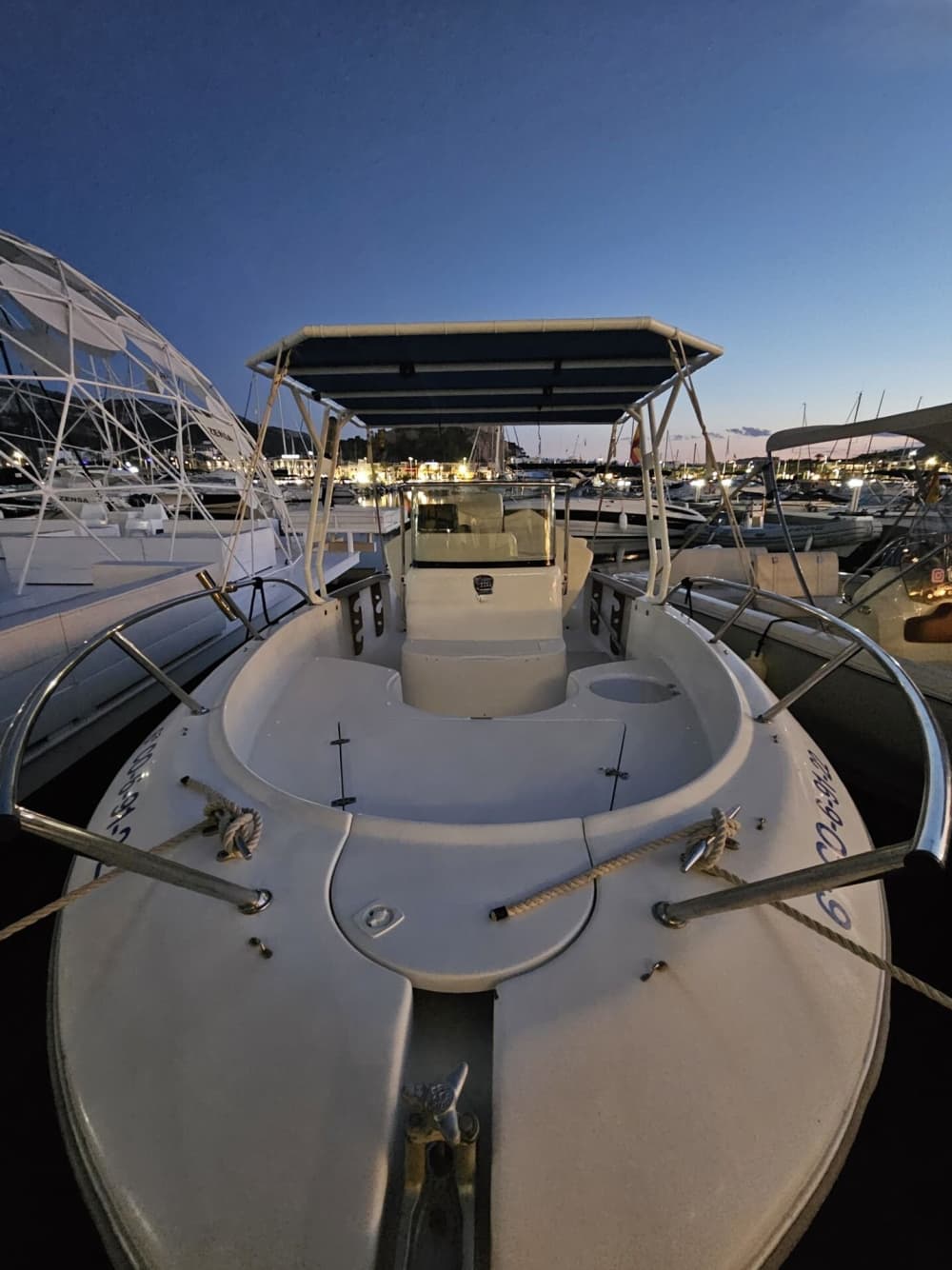 Aventura en barco entre Jávea y sus calas.