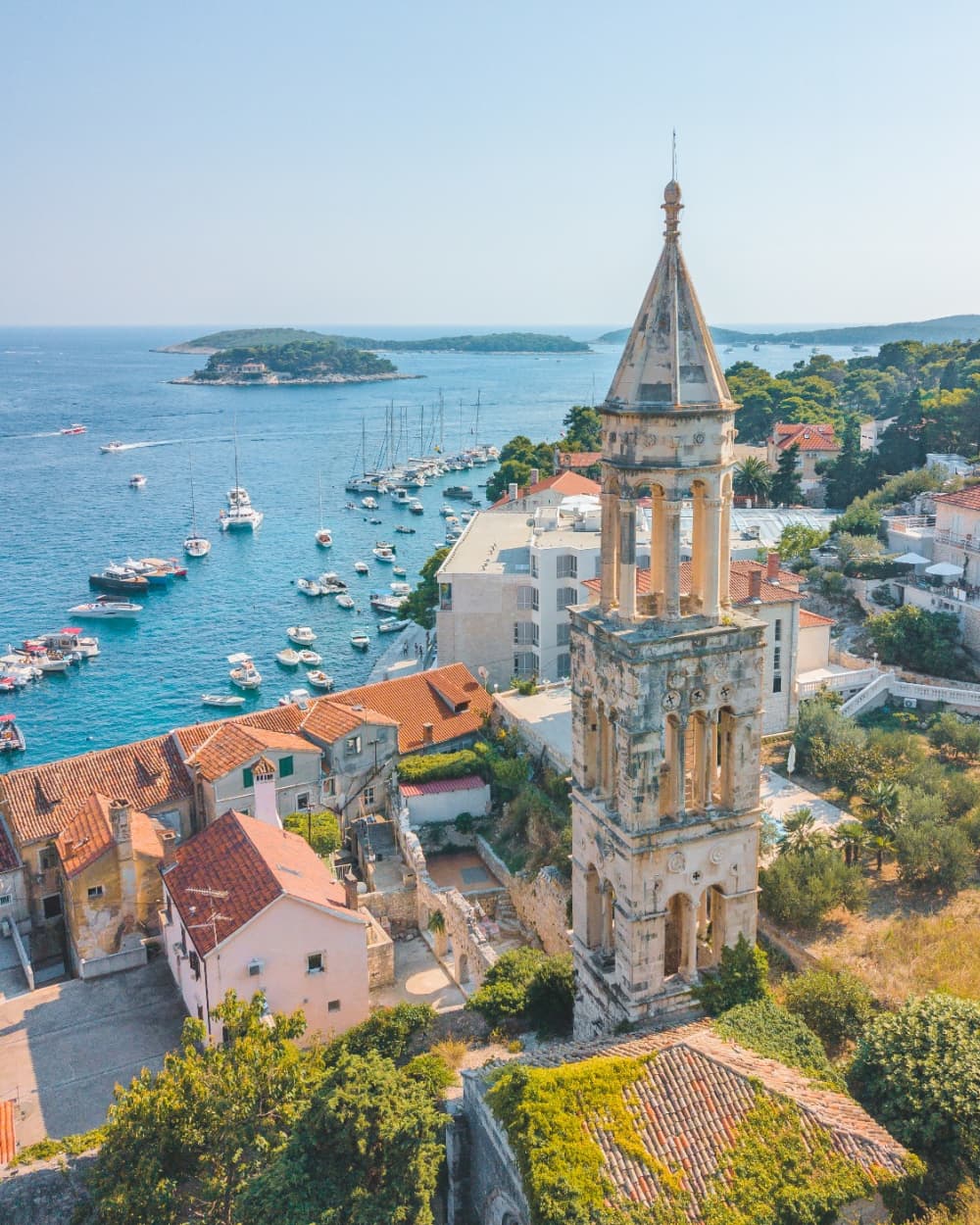 Privérondvaart op de eilanden Hvar, Brac en Pakleni