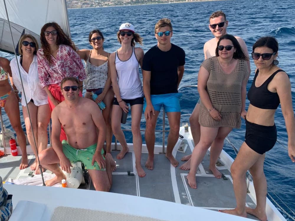 2 ore di navigazione lungo la costa di Marsiglia