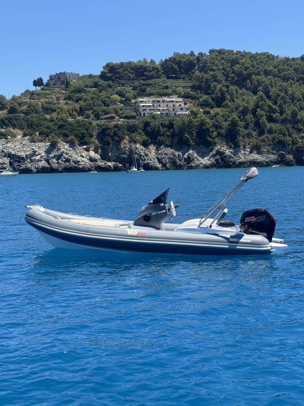 Los sueños italianos comienzan en el mar: Un viaje de 9 horas por el corazón de Palinuro.