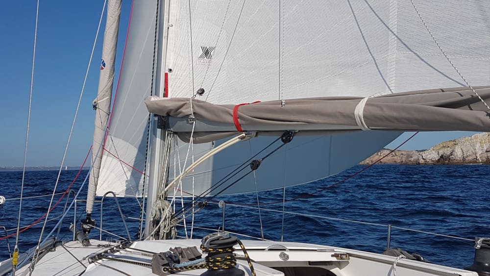 Profitez d'une journée complète de navigation à Camaret-sur-Mer en voilier.