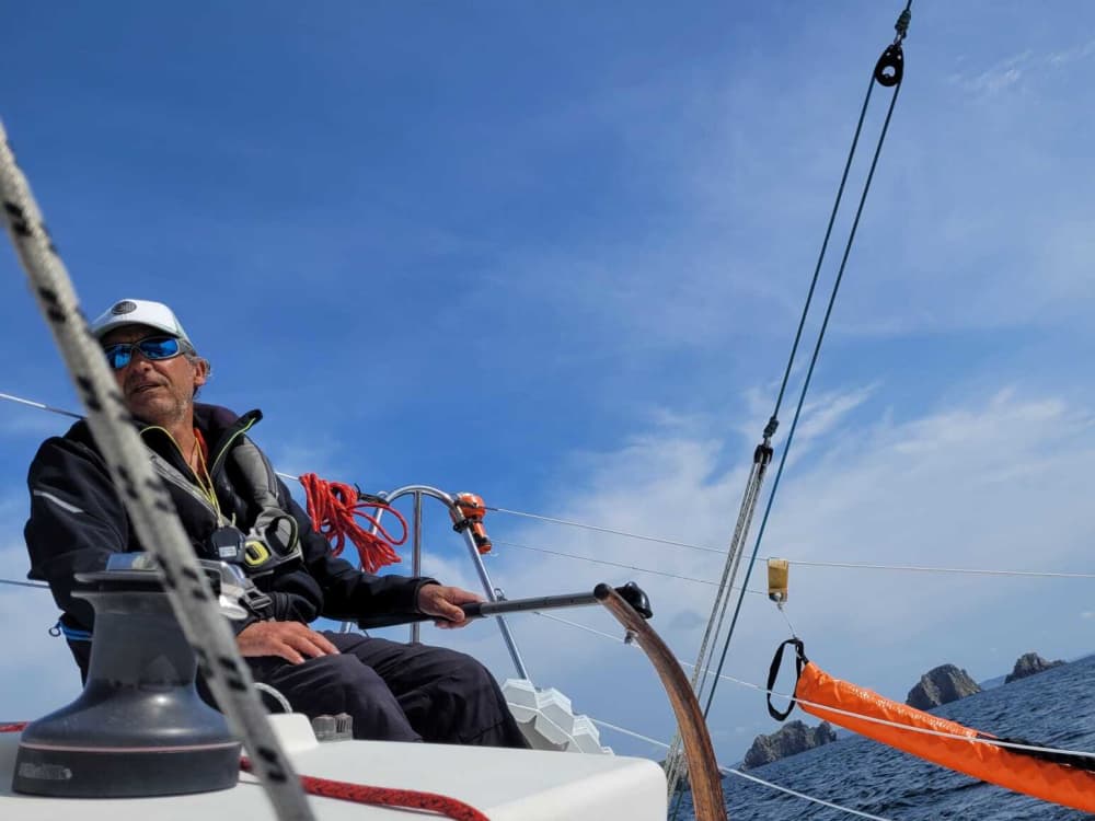 Profitez d'une journée complète de navigation à Camaret-sur-Mer en voilier.