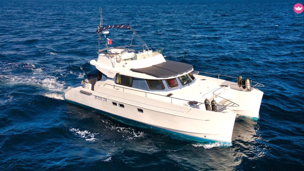 Day at sea – Cannes, Lérins Islands & Maubois Cove