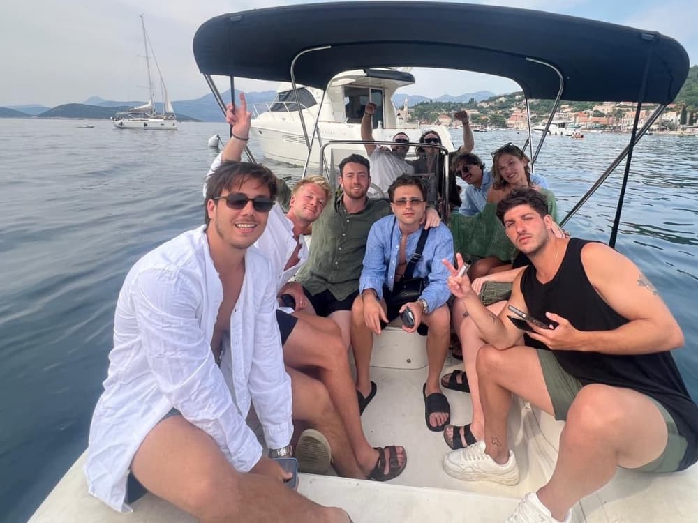 4 ore Grotte Blu e Verdi e Laguna Blu