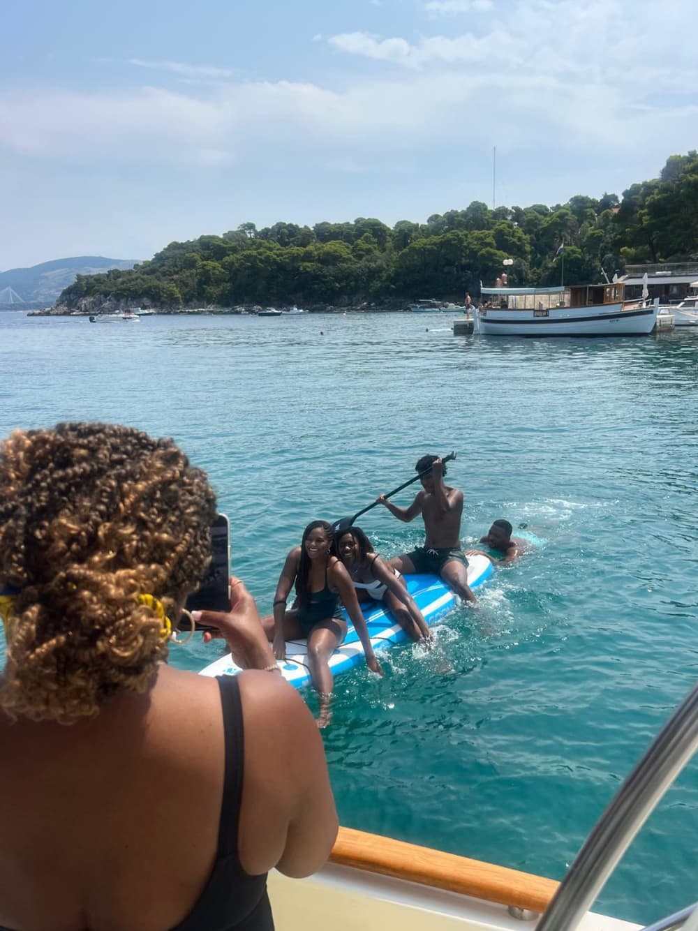 4 ore Grotte Blu e Verdi e Laguna Blu