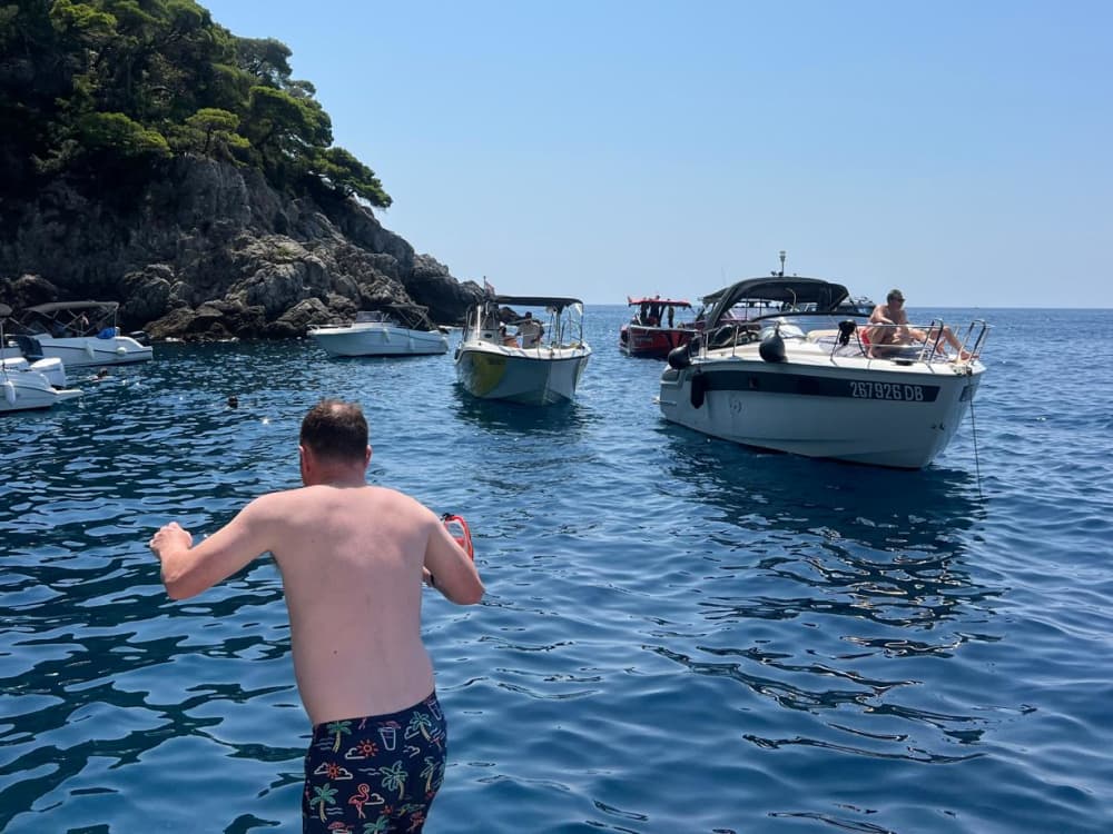 4 ore Grotte Blu e Verdi e Laguna Blu