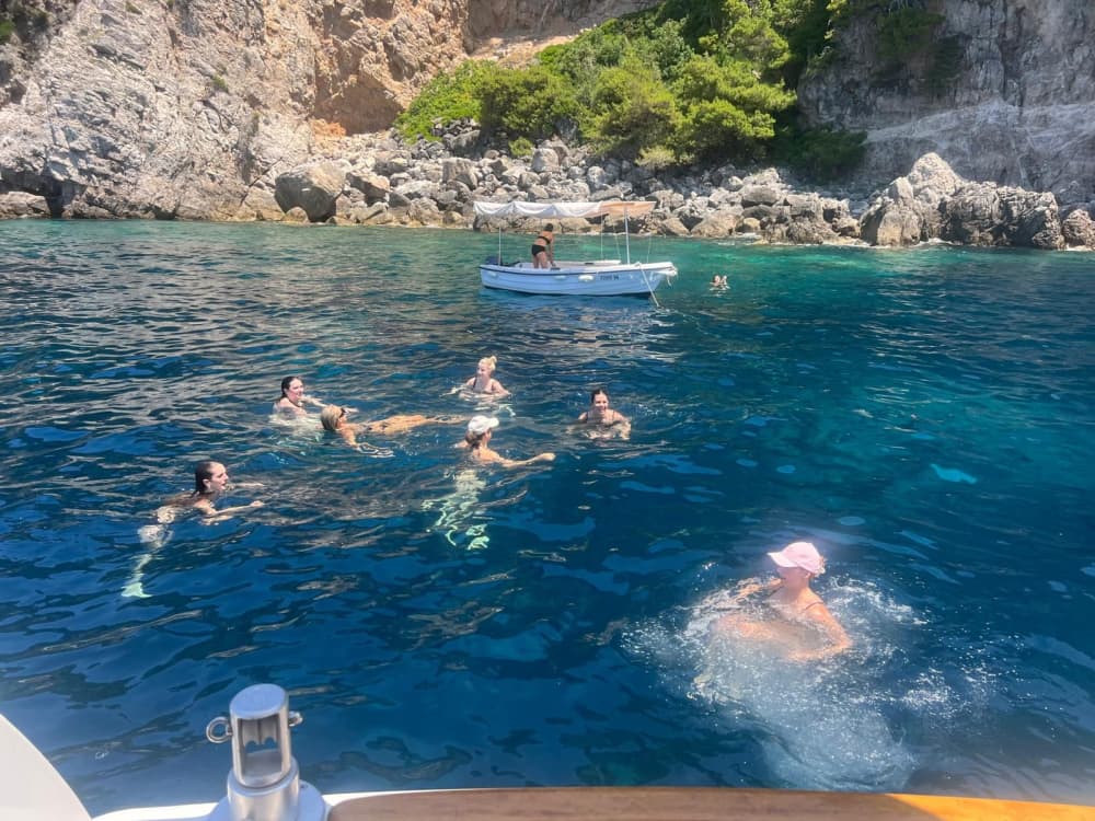 4 ore Grotte Blu e Verdi e Laguna Blu