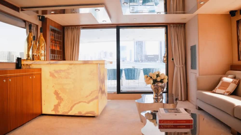 Luxury redefined in Dubai: An unforgettable day on a motor yacht