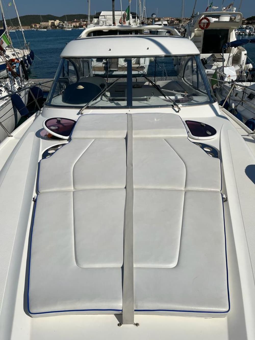 Din dag i Milazzo: Hyr en motorbåt för en heldags upptäcktsfärd