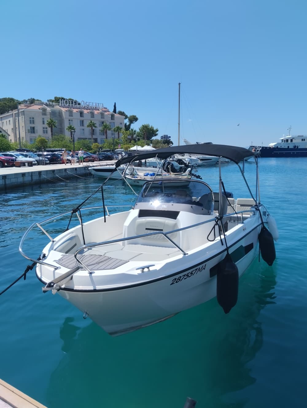 Discover Makarska's shores: A complete day trip aboard a motorboat