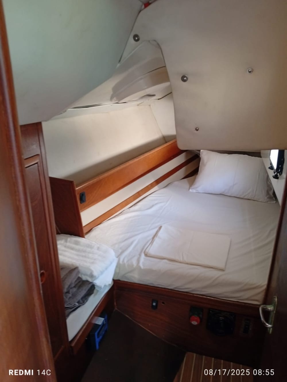 Geniet van een dag op zee in Athene aan boord van een zeilboot.