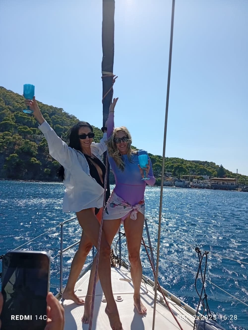 Geniet van een dag op zee in Athene aan boord van een zeilboot.
