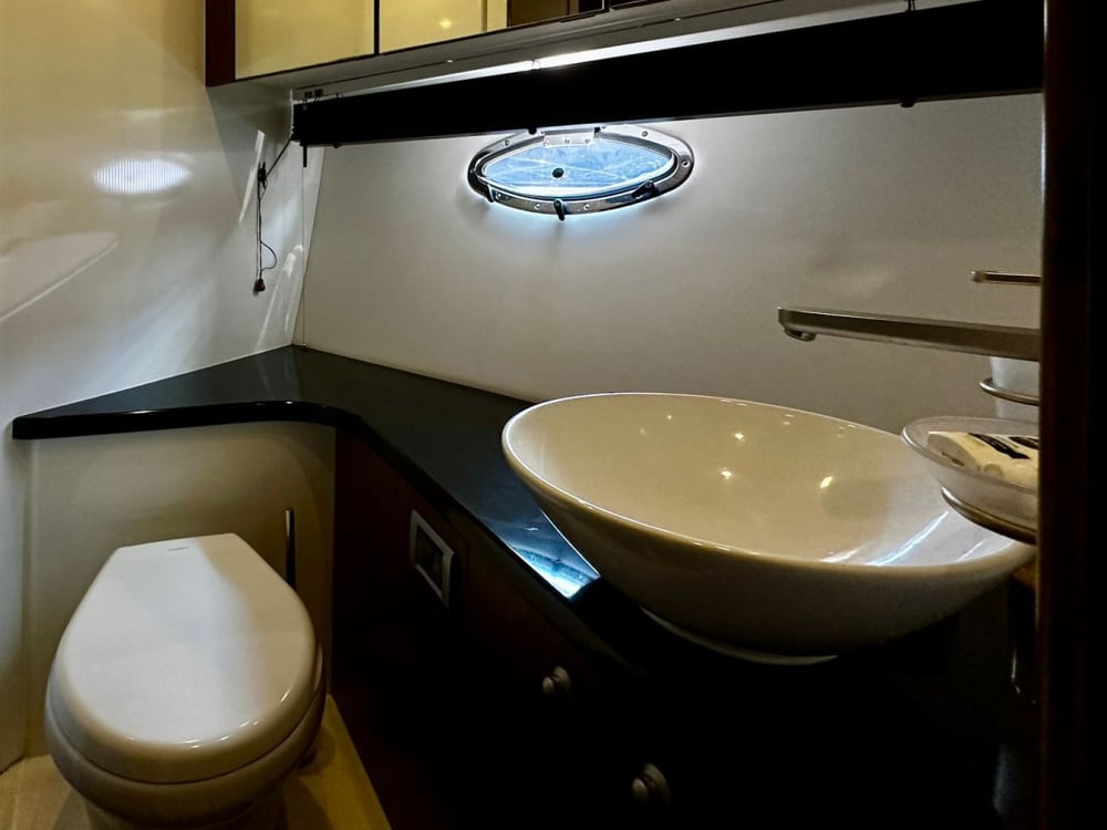 Ihr VIP-Ausflug nach Gdynia: Eine 4-stündige Fahrt mit einer Motoryacht