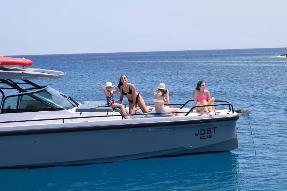 Secretos de Symi: crucero privado de día completo a las playas y al emblemático puerto