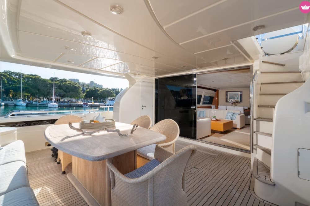 Całodniowy rejs na wyspę Symi – plaże, nurkowanie i spacery w raju