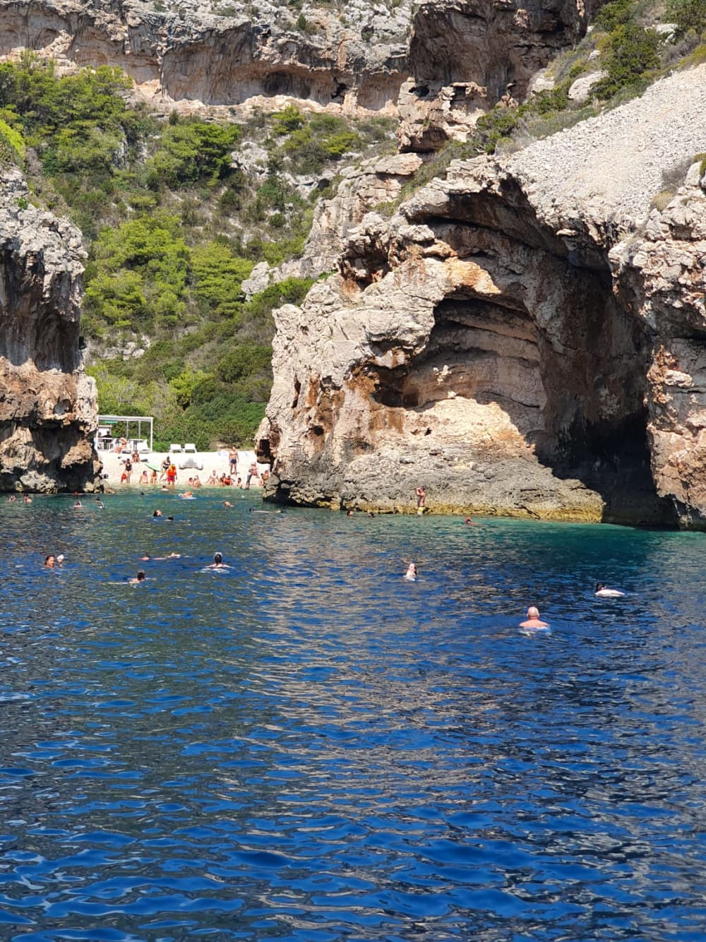 Excursión privada a la Cueva Azul desde Split con Mirakul 40