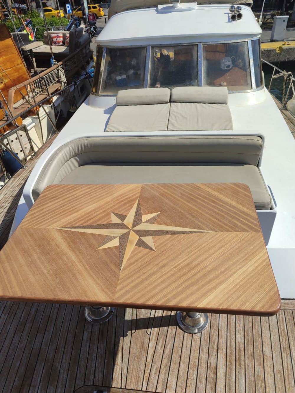 Ontdek de kust van Bodrum: een complete dagtocht aan boord van een motorboot