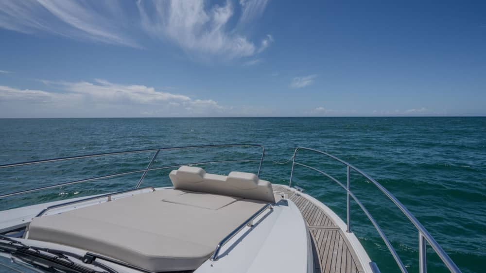 Morgenkreuzfahrt ab Vilamoura – 3 Stunden Küstenruhe, Schwimmen und malerische Aussichten