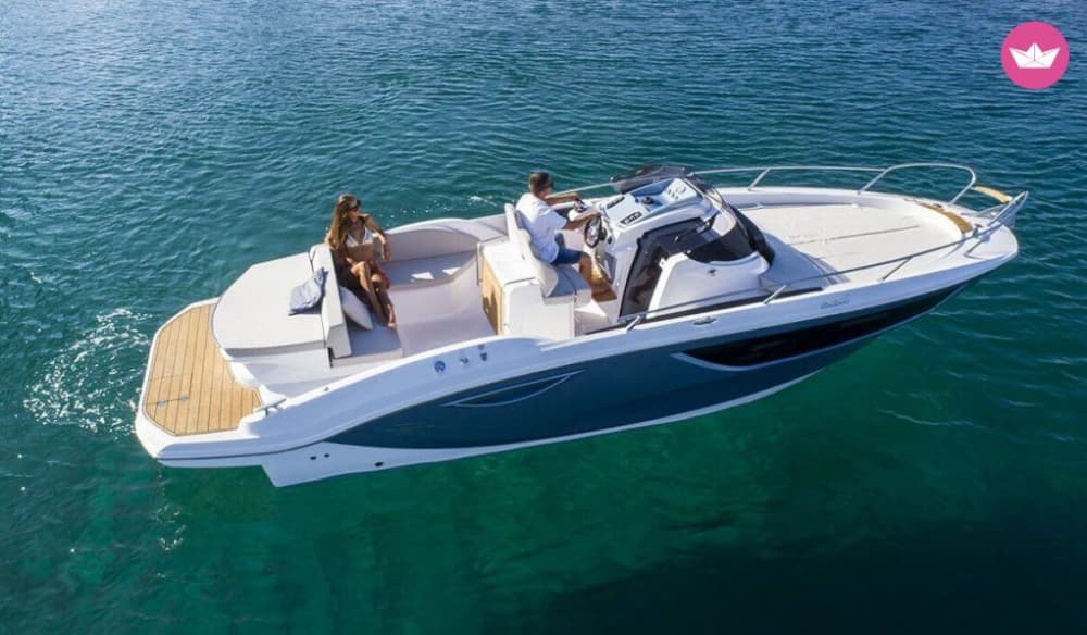 Uncle Moet: Jenseits der Strandclubs: Geheimnisse, Legenden und Meere aus Champagner