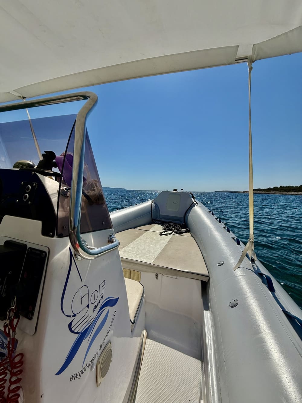 Goditi il sole con un'escursione in barca di 10 ore a Lošinj, in Mali.