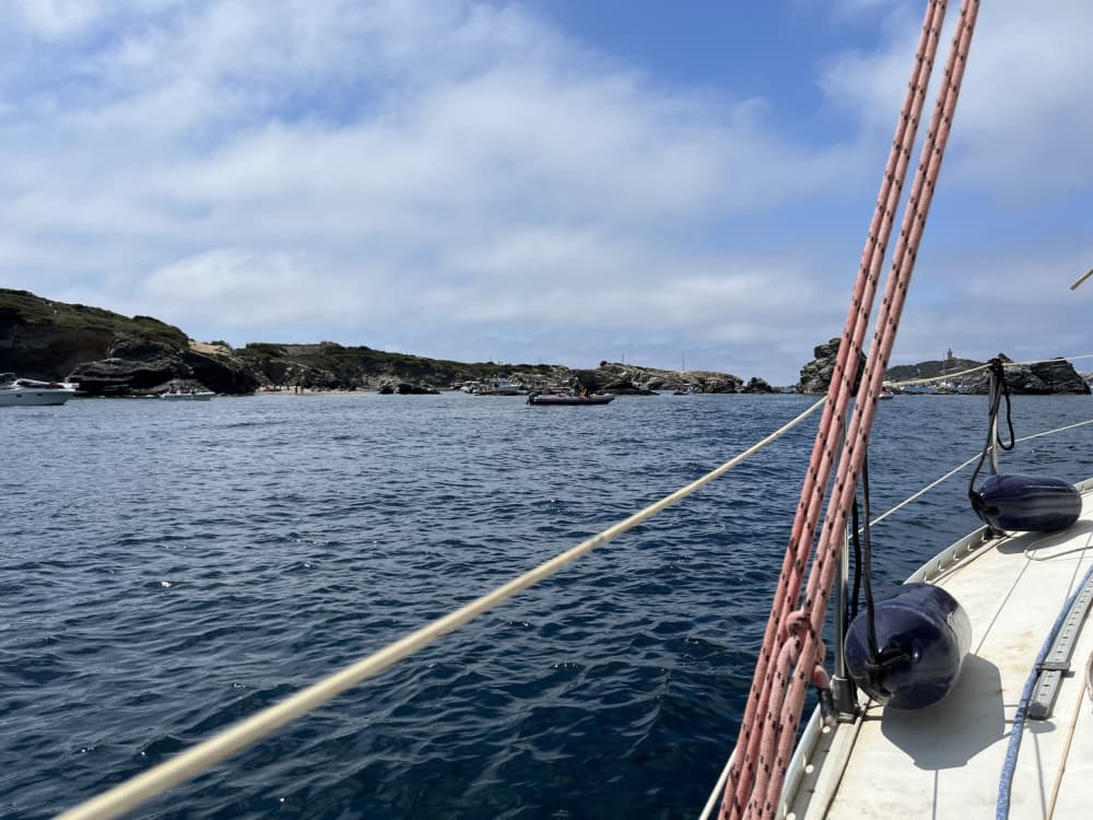Tam günlük bir yelkenli gezisinde Saint-Mandrier-sur-Mer'i keşfedin