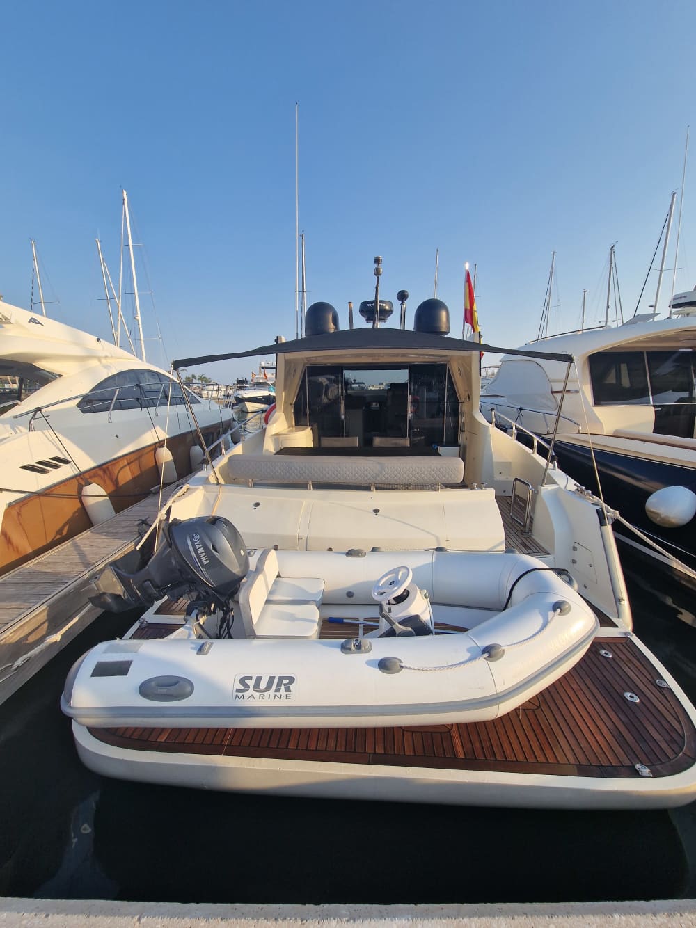 Geniet van 8 uur reistijd vanuit Santa Pola en breng de dag door op het eiland Tabarca.