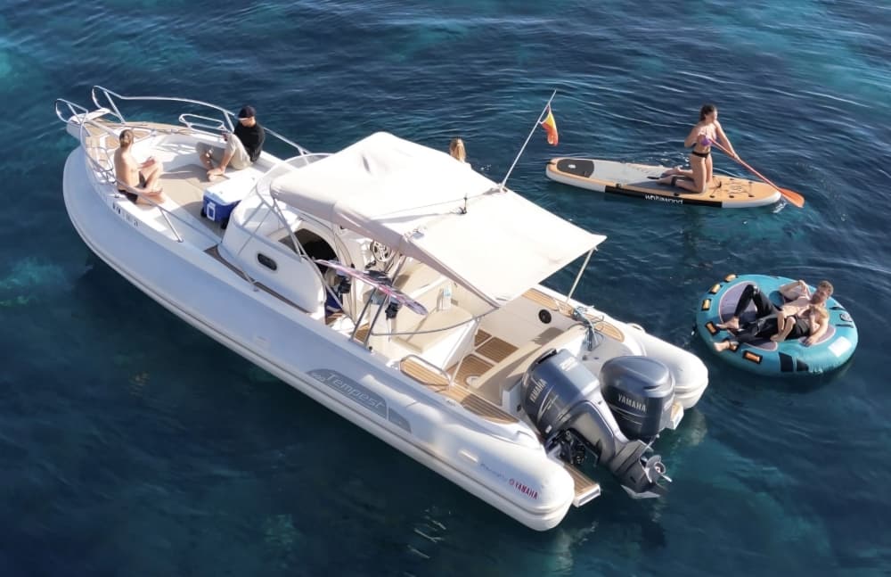 Private boat trip with water toys and 25 coves