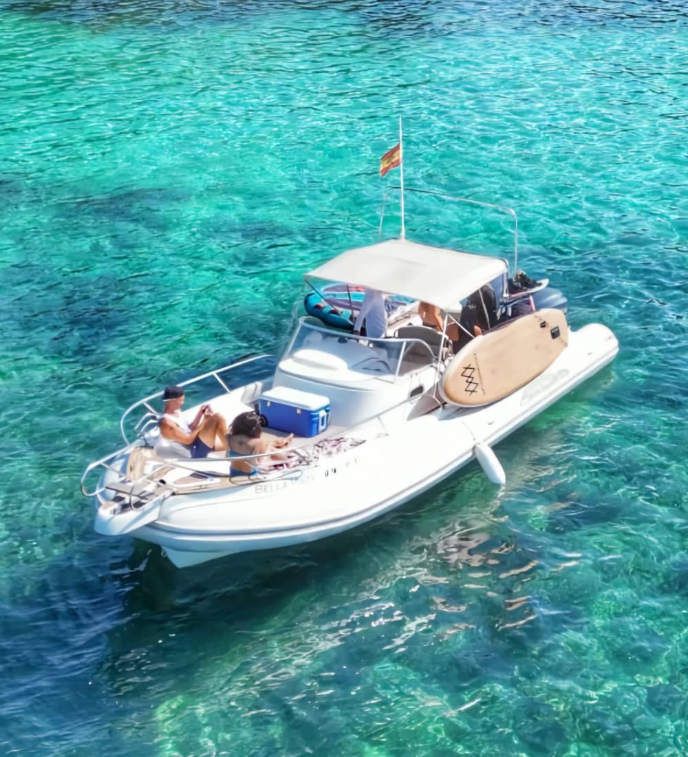 Private boat trip with water toys and 25 coves