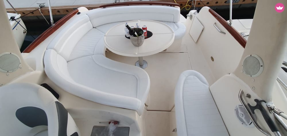 4-uur durende kustcruise ten oosten van Marbella