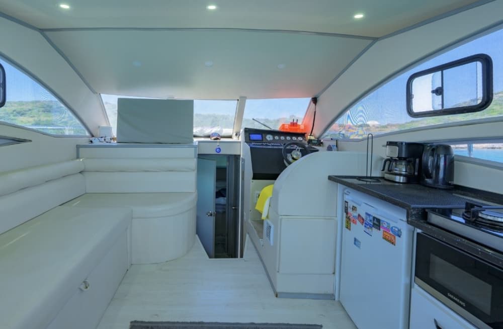 Enjoy a full day on a motorboat in Muğla