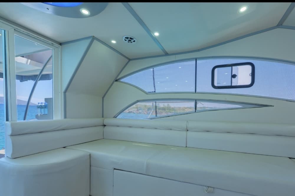 Enjoy a full day on a motorboat in Muğla