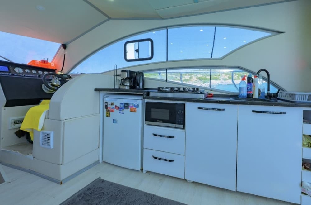 Enjoy a full day on a motorboat in Muğla