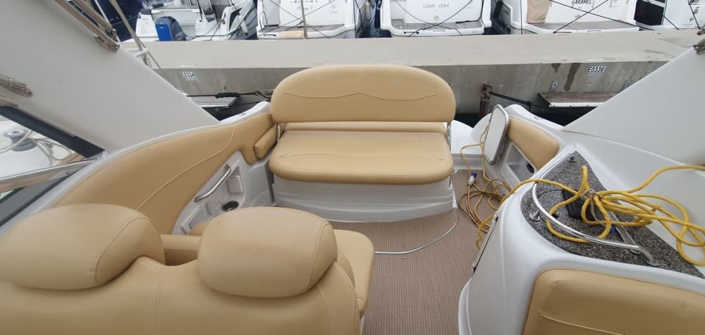 Location de bateau à moteur à la demi-journée à Cavalaire-sur-Mer