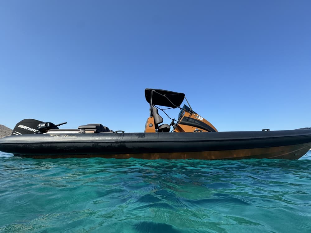 Escapade à Athènes : 4 heures de détente en bateau à moteur