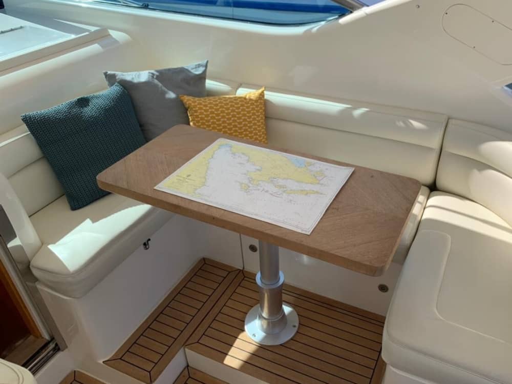 Your private motorboat for a day around Porto Cheli