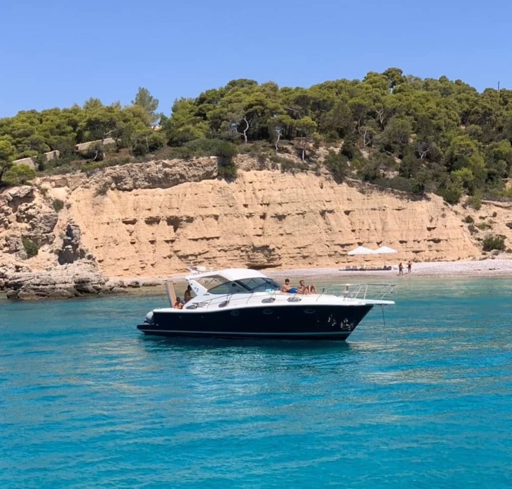 Your private motorboat for a day around Porto Cheli