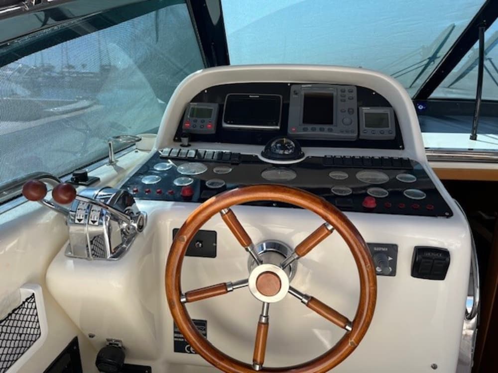 Your private motorboat for a day around Porto Cheli