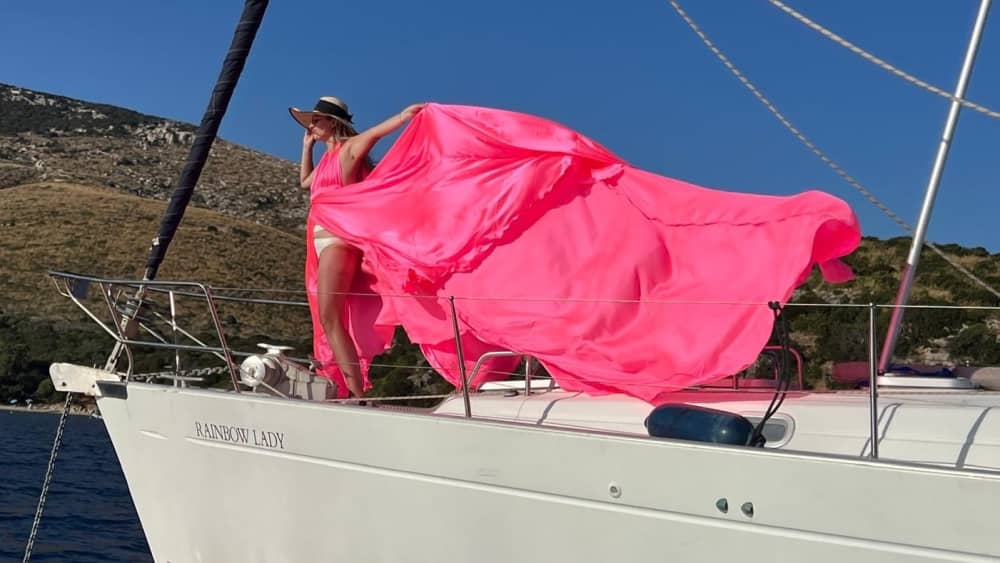 Discover Tavolara and dolphins tours