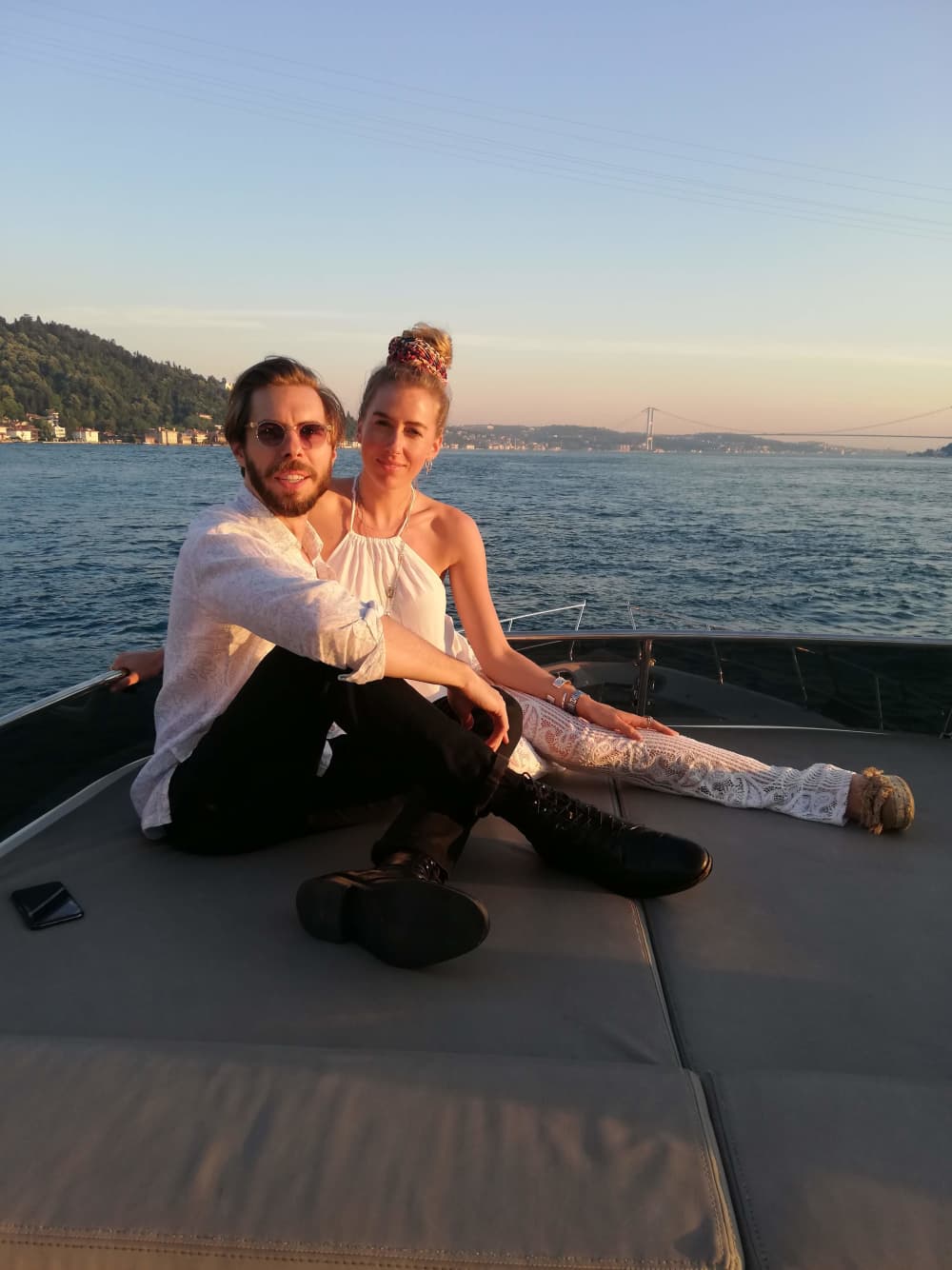 Halbtägige Bosporus-Kreuzfahrt: Entdecken Sie die Schönheit Istanbuls