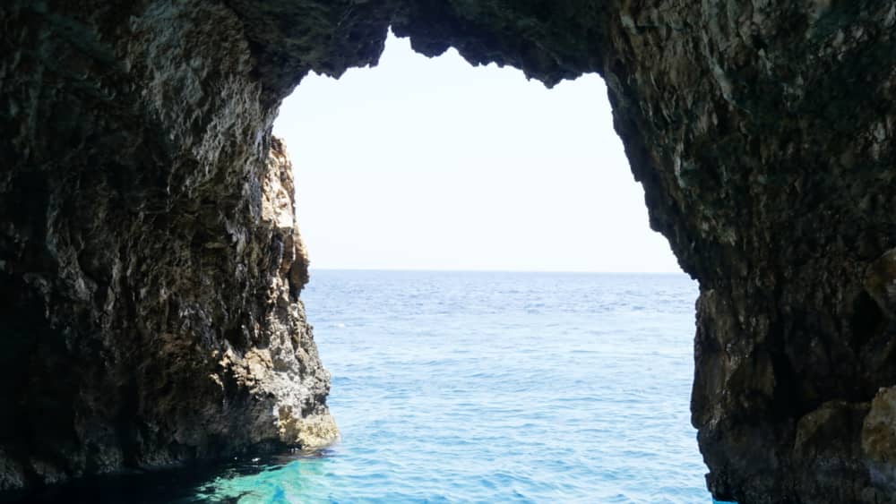 Navagio Plajı ve Mavi Mağaralar'a 4 saatlik Tekne Turu