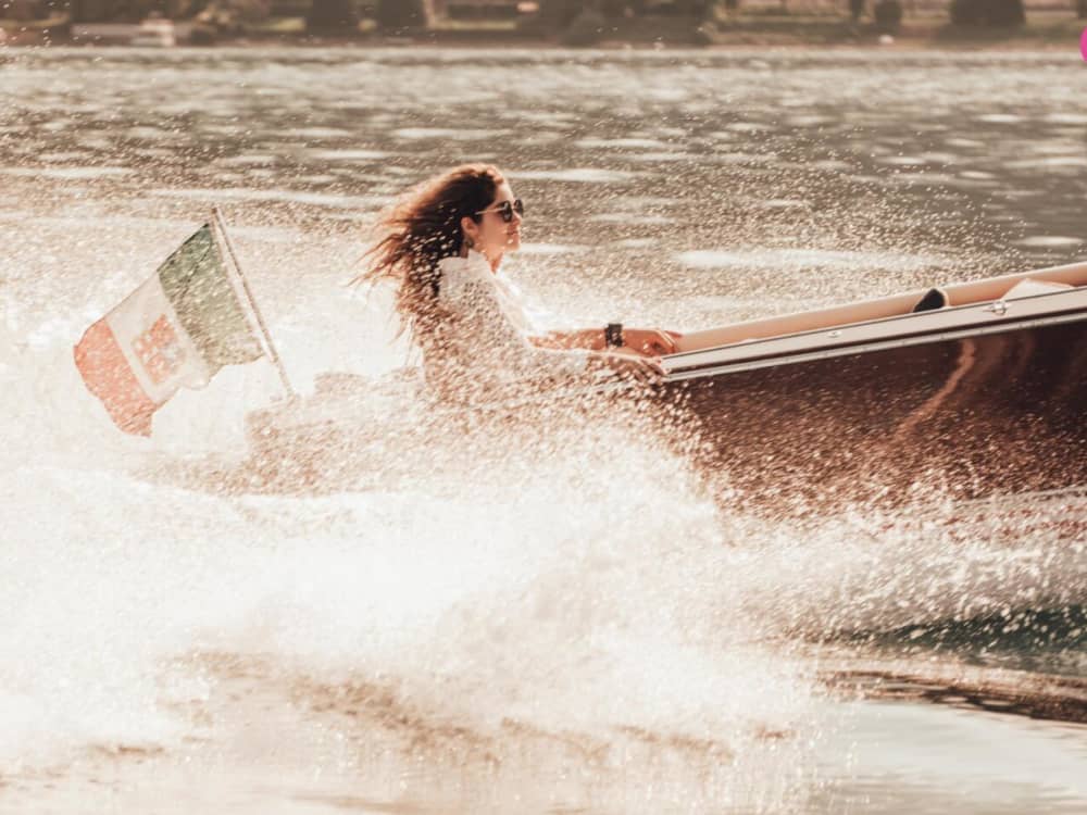 Elegância na Água – Um Cruzeiro de 2 Horas a Bordo do Icônico Riva Super Florida