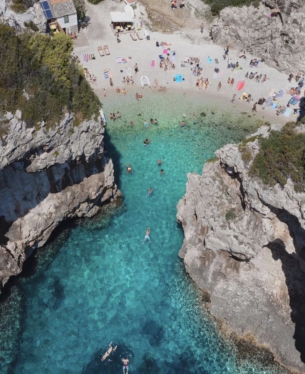 Cueva Azul y Escape a 5 Islas: 10 Horas de Belleza