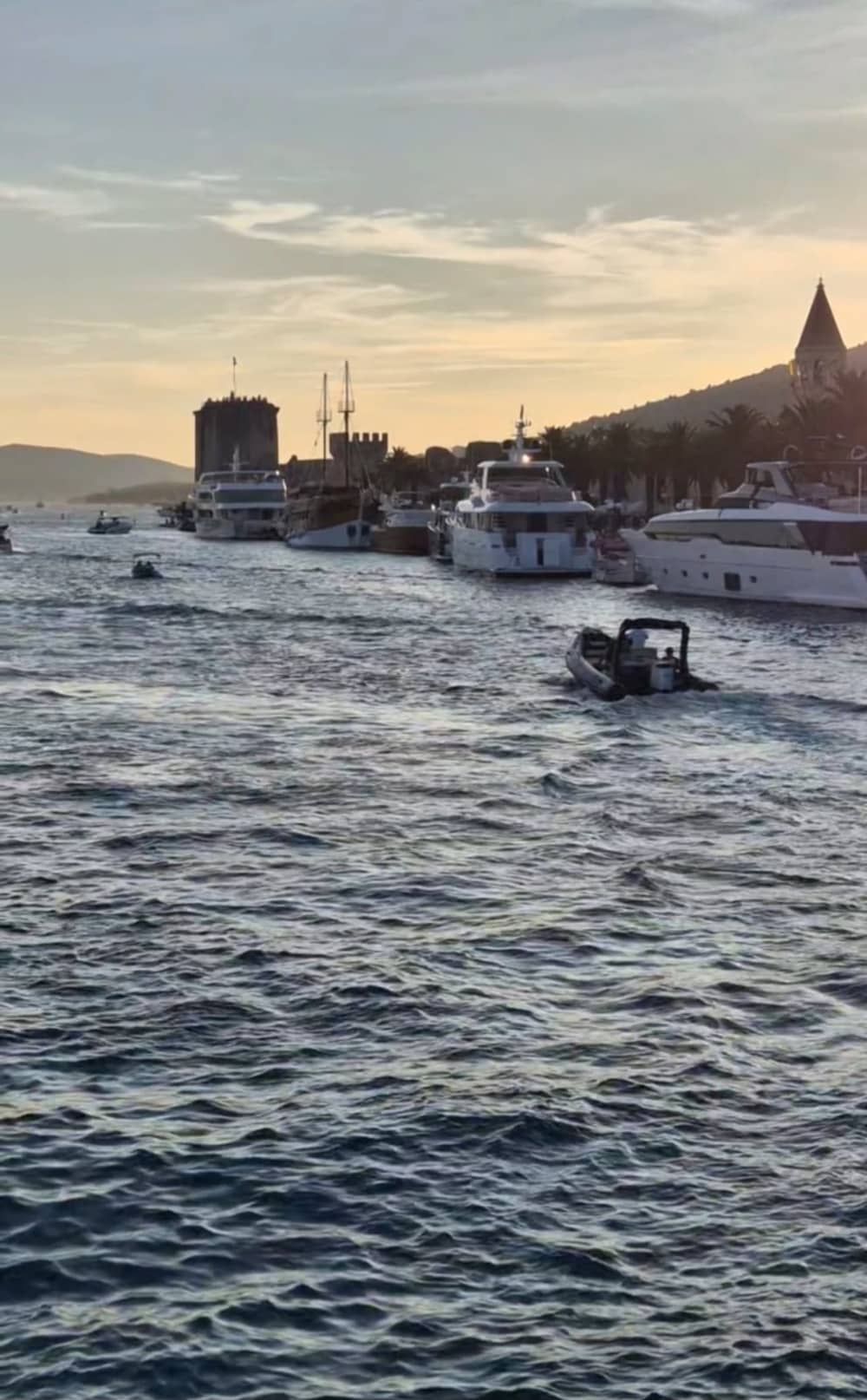 Escapada al atardecer: tour privado de 2,5 horas desde Trogir